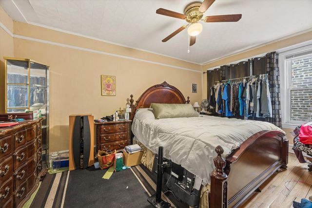 1946 W Armitage Avenue, Chicago, IL 60647