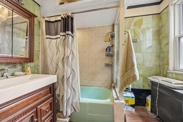 1946 W Armitage Avenue, Chicago, IL 60647