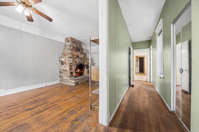 1946 W Armitage Avenue, Chicago, IL 60647