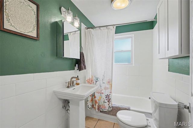 2200 Dillon Road, High Ridge, MO 63049