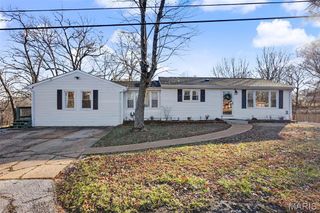 2200 Dillon Road, High Ridge, MO 63049