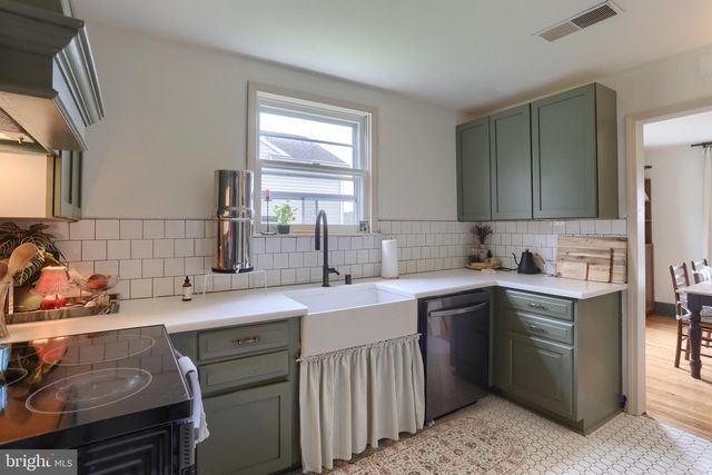 116 PINE ST, Wernersville, PA 19565
