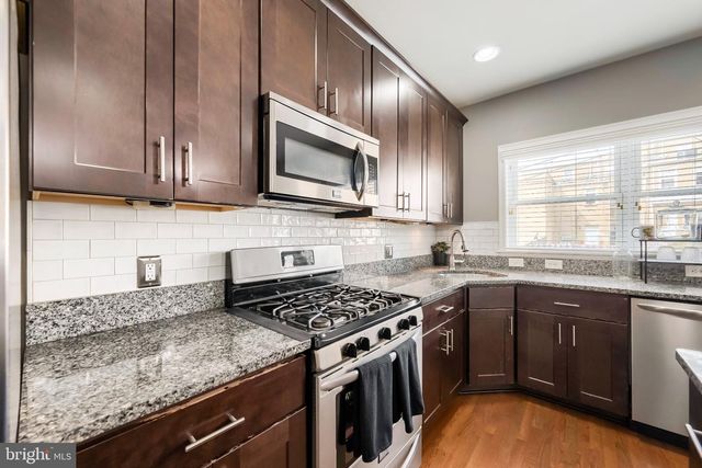 1016 MCDONOGH ST, Baltimore, MD 21205