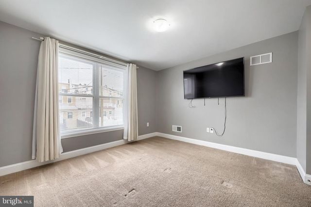 1016 MCDONOGH ST, Baltimore, MD 21205