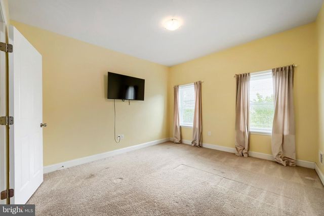 1016 MCDONOGH ST, Baltimore, MD 21205