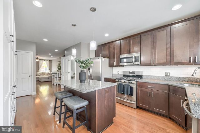 1016 MCDONOGH ST, Baltimore, MD 21205