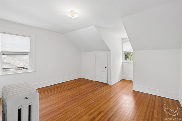 208A Wheatley Road, Old Westbury, NY 11568