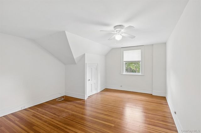 208A Wheatley Road, Old Westbury, NY 11568