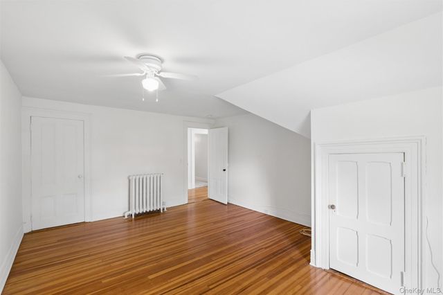 208A Wheatley Road, Old Westbury, NY 11568