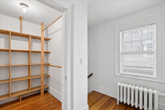 208A Wheatley Road, Old Westbury, NY 11568