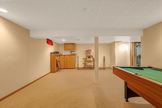 9360 N 85th STREET, Milwaukee, WI 53224