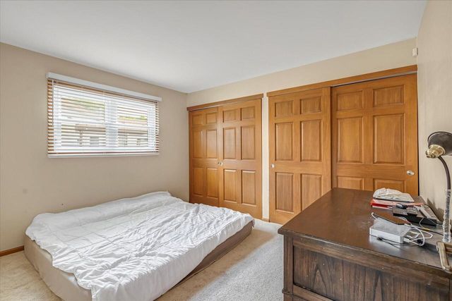 9360 N 85th STREET, Milwaukee, WI 53224