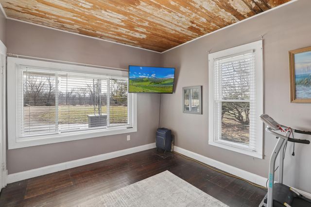 2295 Eagle Tunnel Road, Glencoe, KY 41046