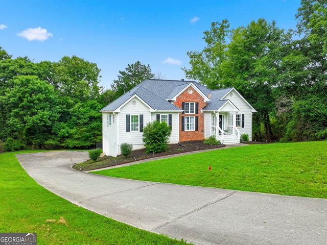 7002 Estates Court, Loganville, GA 30052