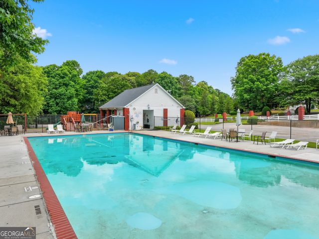 7002 Estates Court, Loganville, GA 30052
