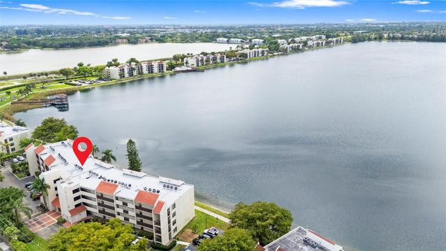 111 Lake Emerald Drive 106, Oakland Park, FL 33309