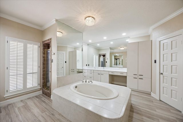 5606 San Felipe Street, Houston, TX 77056
