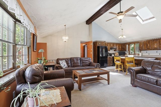 63 Faulkner Ave, Wilmington, MA 01887
