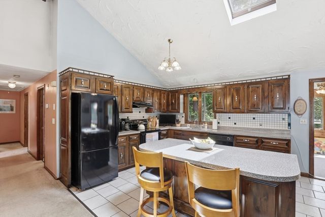 63 Faulkner Ave, Wilmington, MA 01887