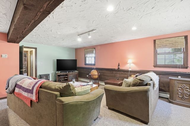 63 Faulkner Ave, Wilmington, MA 01887