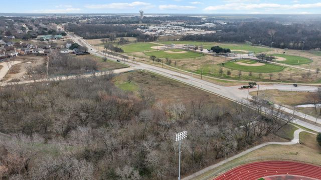 2310 Wilson Creek Parkway, Mckinney, TX 75069