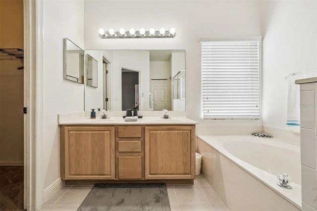 563 BAILEY CIRCLE, Davenport, FL 33897