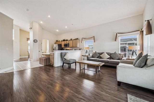 563 BAILEY CIRCLE, Davenport, FL 33897