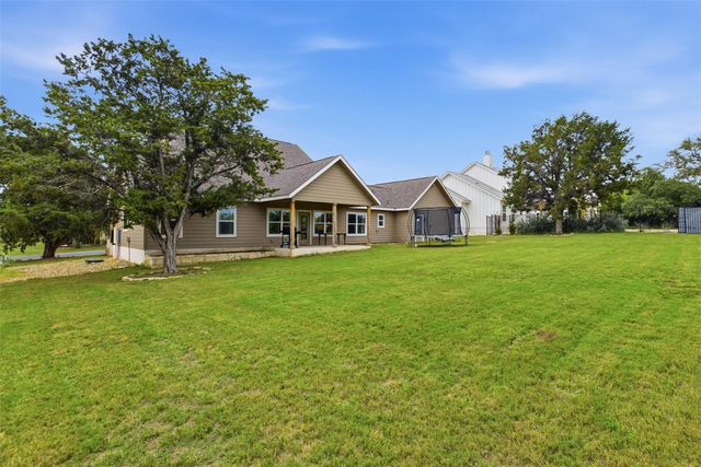 414 Wesley Ridge DR, Spicewood, TX 78669