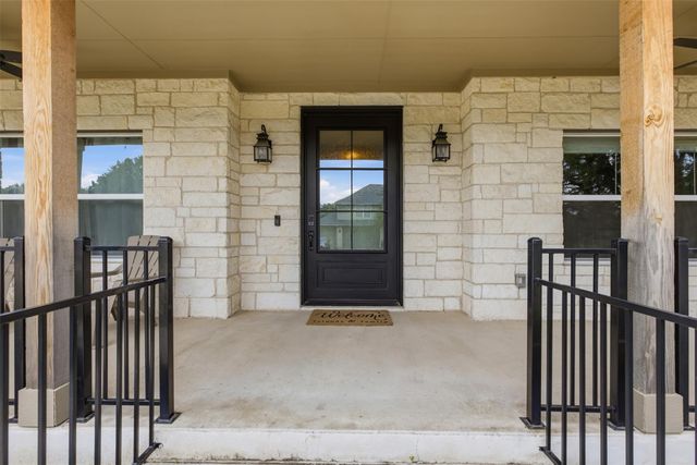414 Wesley Ridge DR, Spicewood, TX 78669