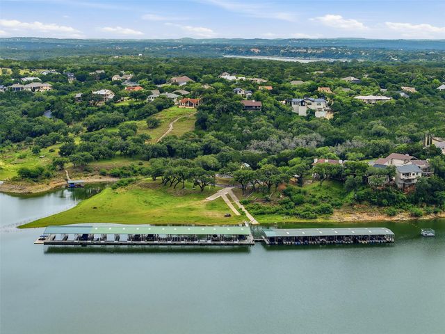 414 Wesley Ridge DR, Spicewood, TX 78669