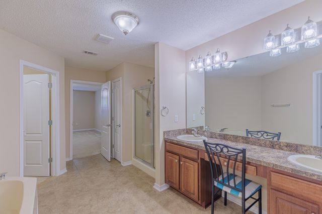 9640 Misty Meadow Lane, Navarre, FL 32566