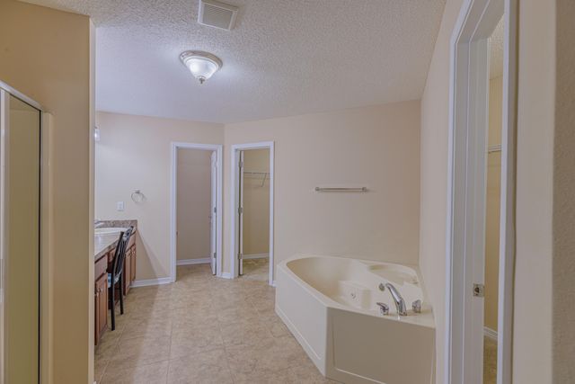 9640 Misty Meadow Lane, Navarre, FL 32566