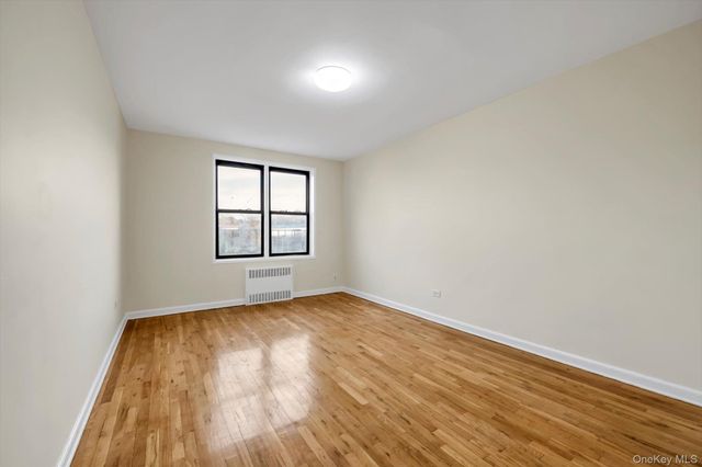 71-11 Yellowstone Boulevard 4A, Forest Hills, NY 11375