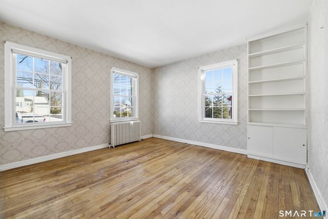 15 Townline Road, Hamden, CT 06517