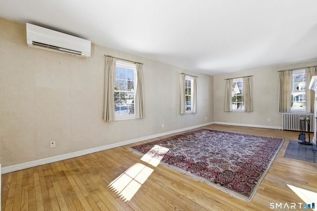 15 Townline Road, Hamden, CT 06517