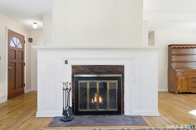 15 Townline Road, Hamden, CT 06517