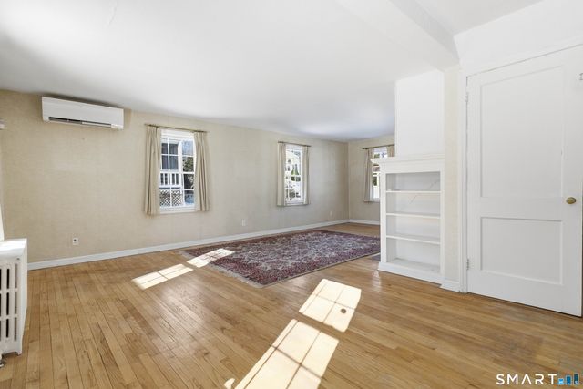 15 Townline Road, Hamden, CT 06517