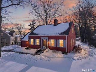 15 Townline Road, Hamden, CT 06517