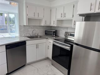 1710 NE 191st St 307-3, Miami, FL 33179