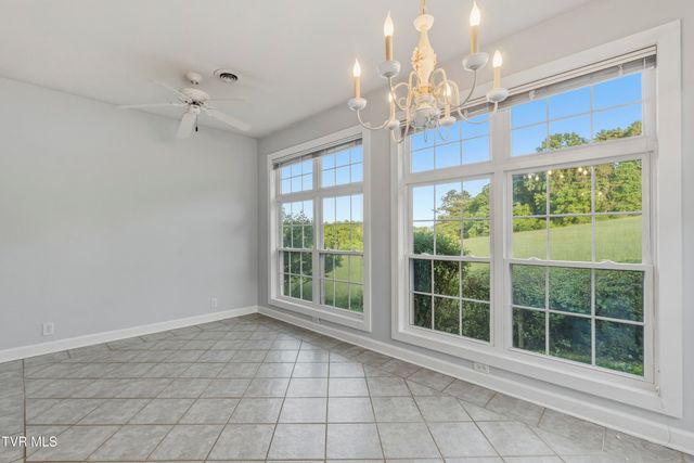1842 Cottage Drive 17, Greeneville, TN 37745