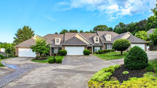 1842 Cottage Drive 17, Greeneville, TN 37745