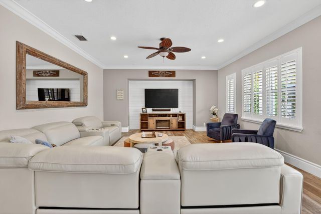 12262 NW 49th Drive, Coral Springs, FL 33076