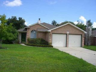 10610 Twin Circles Drive, Montgomery, TX 77356