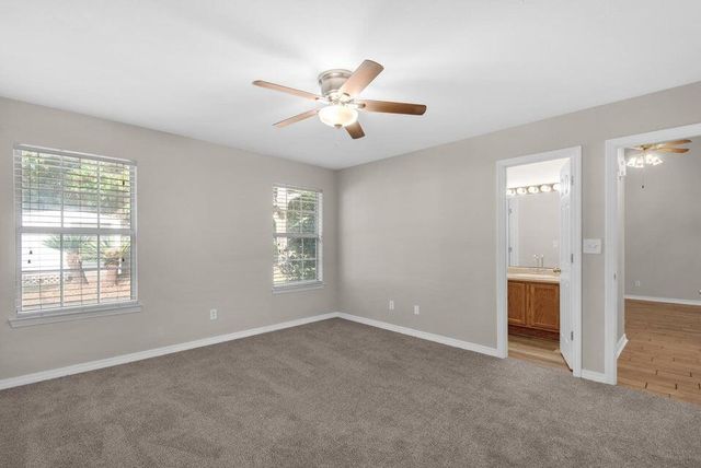 924 Emily Circle, Fort Walton Beach, FL 32547