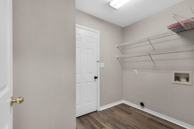924 Emily Circle, Fort Walton Beach, FL 32547