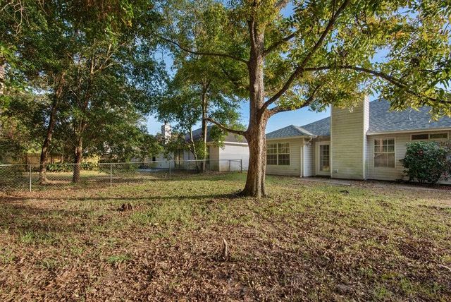 924 Emily Circle, Fort Walton Beach, FL 32547