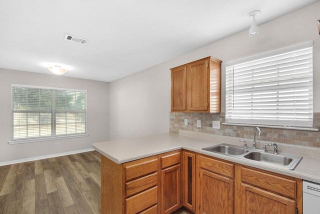 924 Emily Circle, Fort Walton Beach, FL 32547
