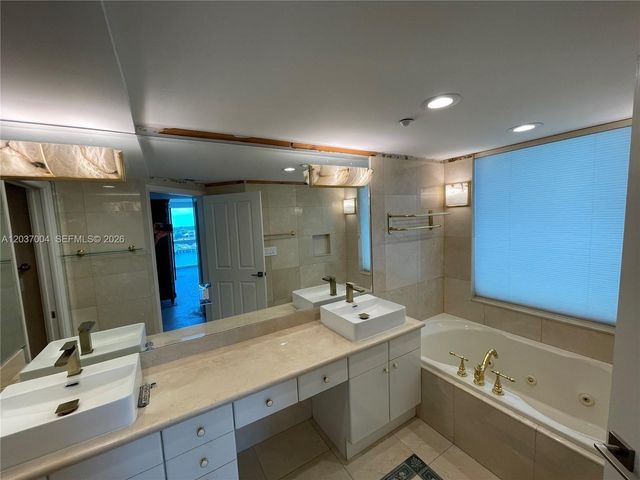 5025 Collins Ave 601, Miami Beach, FL 33140