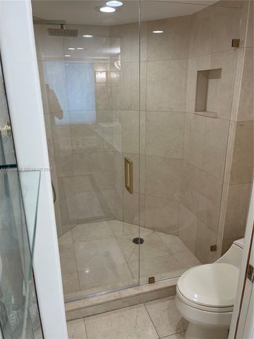 5025 Collins Ave 601, Miami Beach, FL 33140