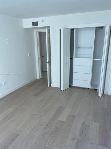 5025 Collins Ave 601, Miami Beach, FL 33140